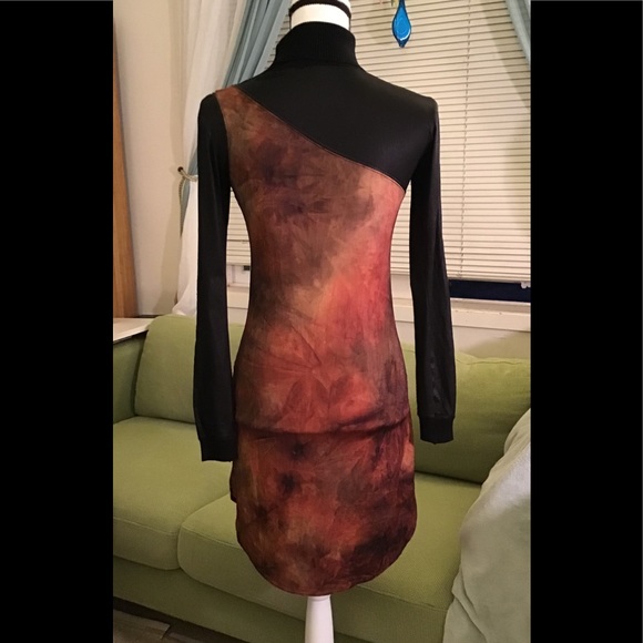 Cinema Donna brown/black dress, strings on sleeves - Picture 4 of 7